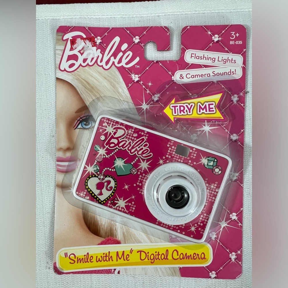 Barbie Smile with me Camera Toy
